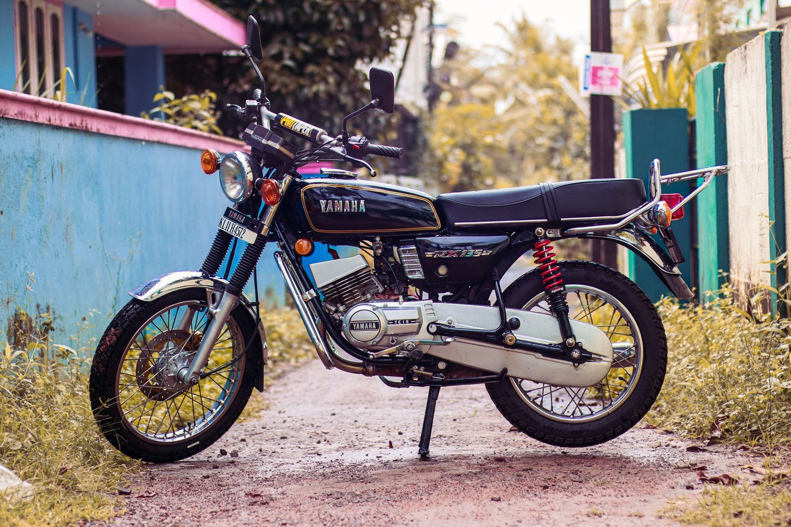 Yamaha RX 100 2025: Classic Design Meets Modern Performance